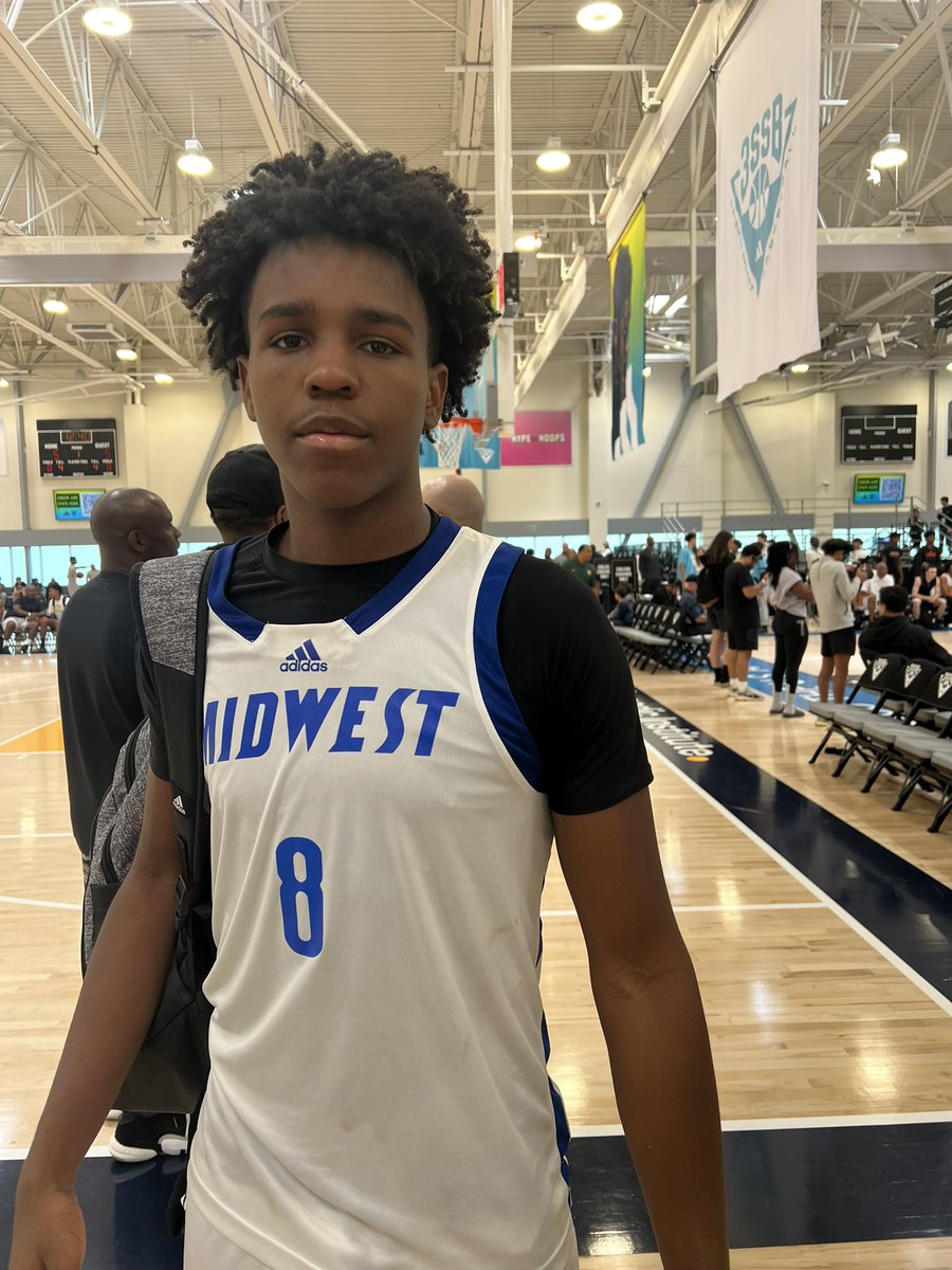 PrepU_Hoops's tweet image. Sunday Eye Catchers at 3SSB “Earn Your Stripes”
Taylen Kinney
Luckie Herbert III
Anthony Thompson
Dikembe Straw
Myles Jones
Ahmed Nur 📸
Griffin Starks
King Bacot
Jordan Jackson
Tref Rademaker
Jaylen Gunther
Noah Bell
A’Mire Gill
Landon Evans 📸
Sam Keely
Josh Lowery
Jordie…