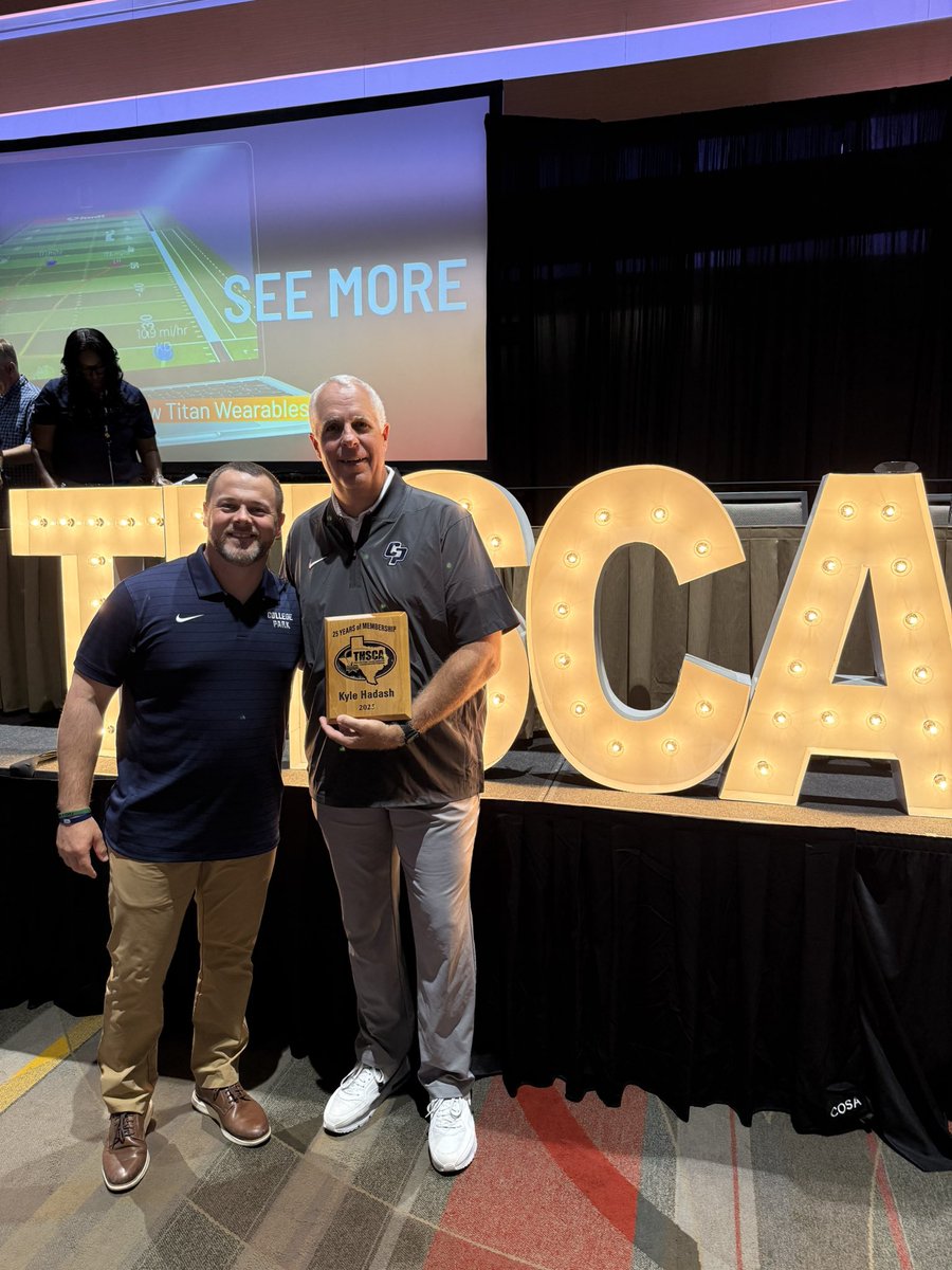 Congrats to Coach Kyle Hadash for being recognized by the THSCA for 25 years of service! Great man, mentor, and coach for our kids here at College Park. 

Thank you for all your years of service to coaching kids the right way!

#WeAreCP #TDE #FAM1LY