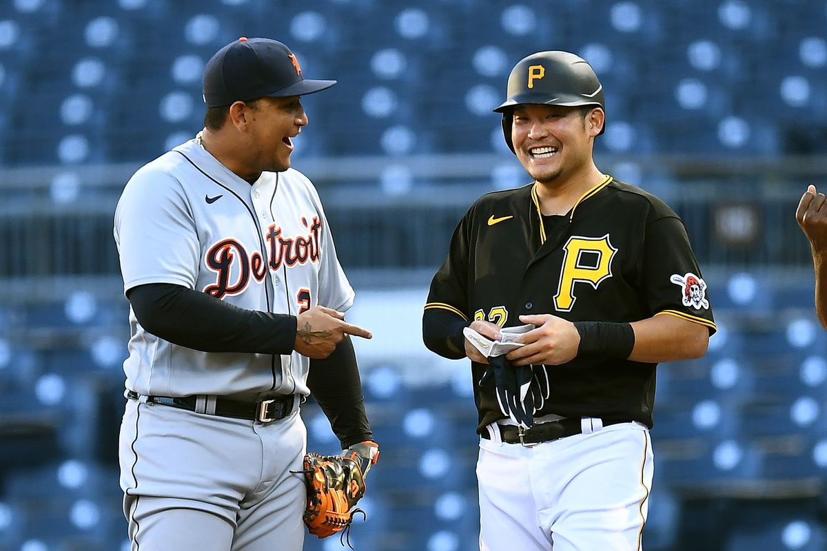 BpcBets's tweet image. 🚨$100 TO SOMEONE WHO RT/❤️IF WE SWEEP 🚨

☢️Pittsburgh Pirates - Detroit Tigers NRFI

🔒Tampa Bay Rays -1.5

🔒 Toronto Blue Jays - New York Yankees O8.5 runs

🔒 Miami Marlins ML

🔒 Jose Ramirez Over 1.5

#giveaway #MLB #Dubclub #gamblingX #sportsbettingtwitter