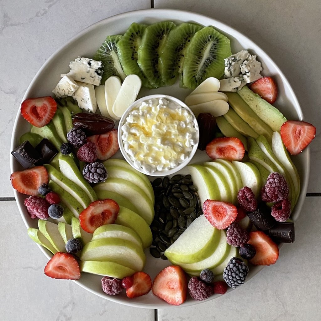 islarecovery's tweet image. category is: snack platters