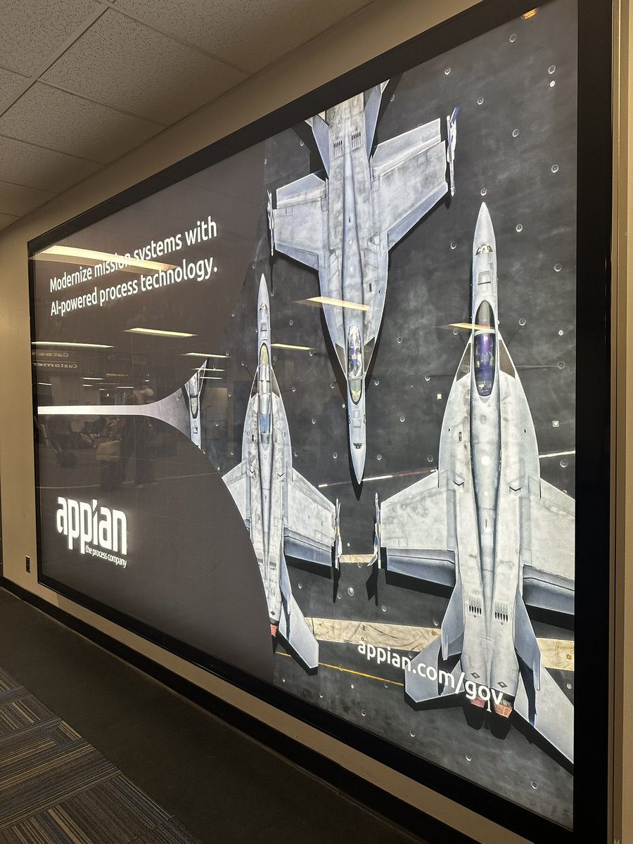 thenewarea51's tweet image. I’m in my happy place at the moment, I absolutely love Dulles!