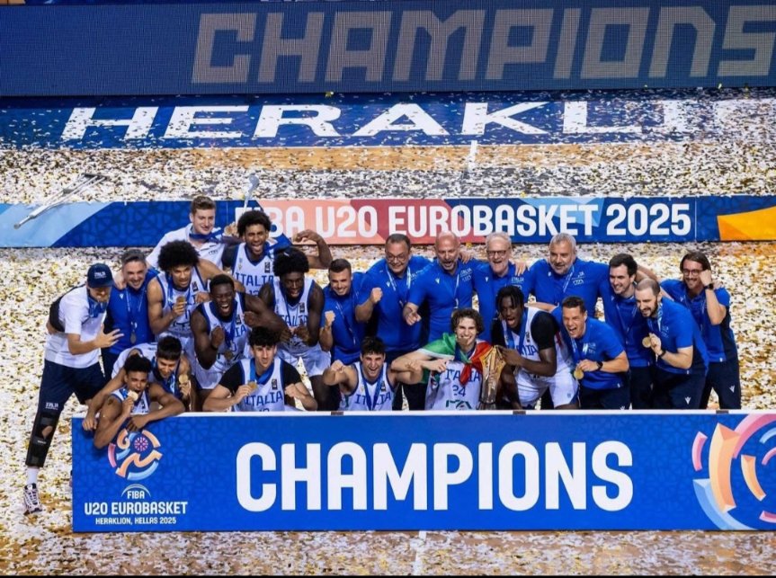 CucchiRiccardo's tweet image. Uno schiaffo al razzismo e agli idioti. Lo sport "può cambiare il mondo".(Nelson Mandela)
Complimenti ai ragazzi azzurri del basket U20.
#Eurobasket2025