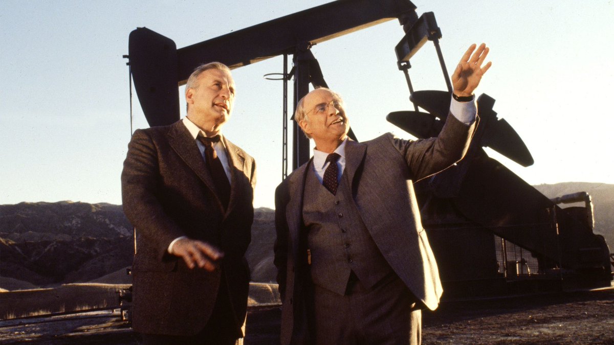 SelectWomanTaft's tweet image. The Formula was a big deal in 1980 ‘cause it paired the two biggest stars in the world, and they are a hoot.
So-so murder mystery from the director of Neighbors.
Co-starring Senator Geary, the broad from Marathon Man, and Rostov from Invasion USA.
👵🏼🍿⛽️