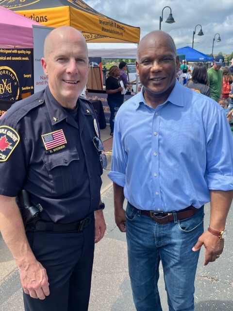 KendallQuallsMN's tweet image. It was an honor to spend time with Chief Eric Werner at Maple Grove Days and discuss the importance of supporting law enforcement.