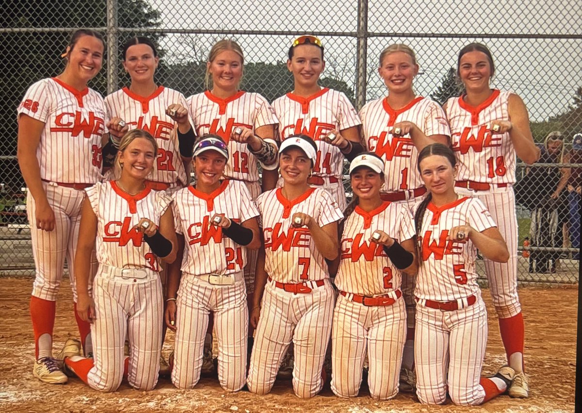 Ava Hartl tweet media