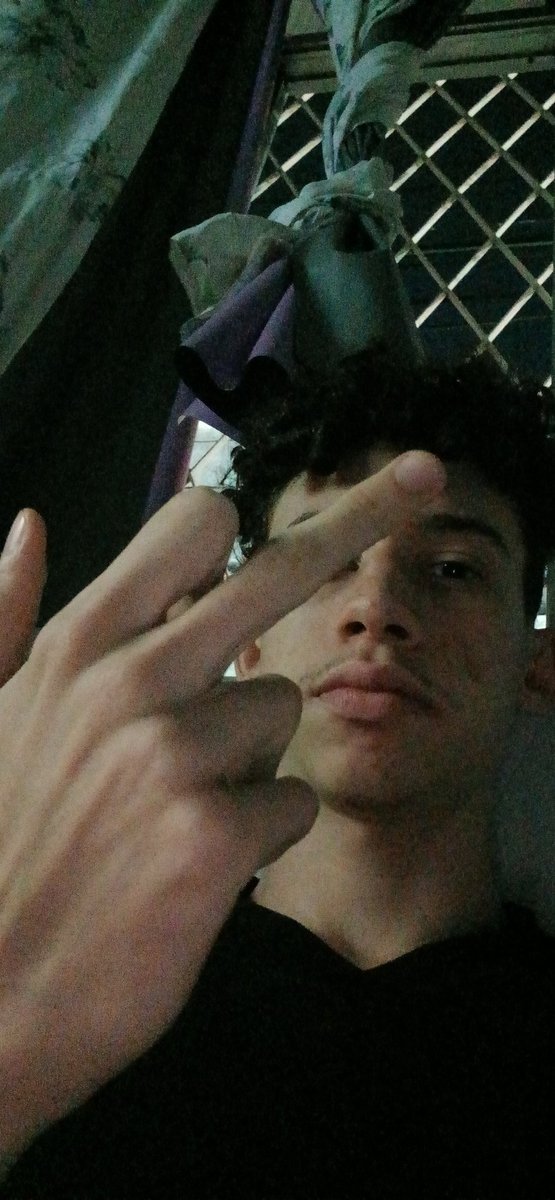 AzazelFenixz's tweet image. Voltei nessa porra,agr mostrando o rosto ja que o fdp do @camaleaoao vazou meu rosto no vídeo dele
