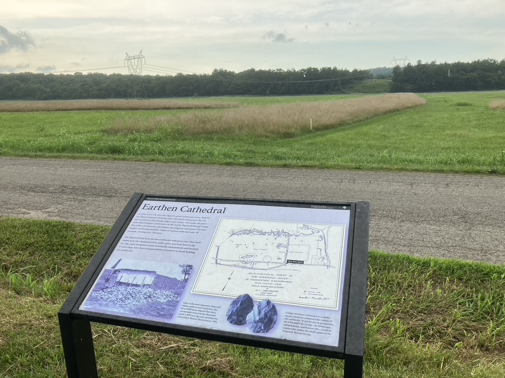 DrGregLittle2's tweet image. Display signs at the original "Hopewell Mound Group" near Chillicothe, Ohio. Note the "You are here" on the far right of first pic. While 90-some+ percent of the site was essentially obliterated, the ground foliage is used to show some of the locations of the earthworks once…