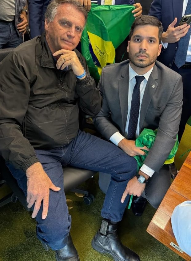 A NOSSA TORNOZELEIRA JAMAIS SERÁ VERMELHA!!! 😁😁