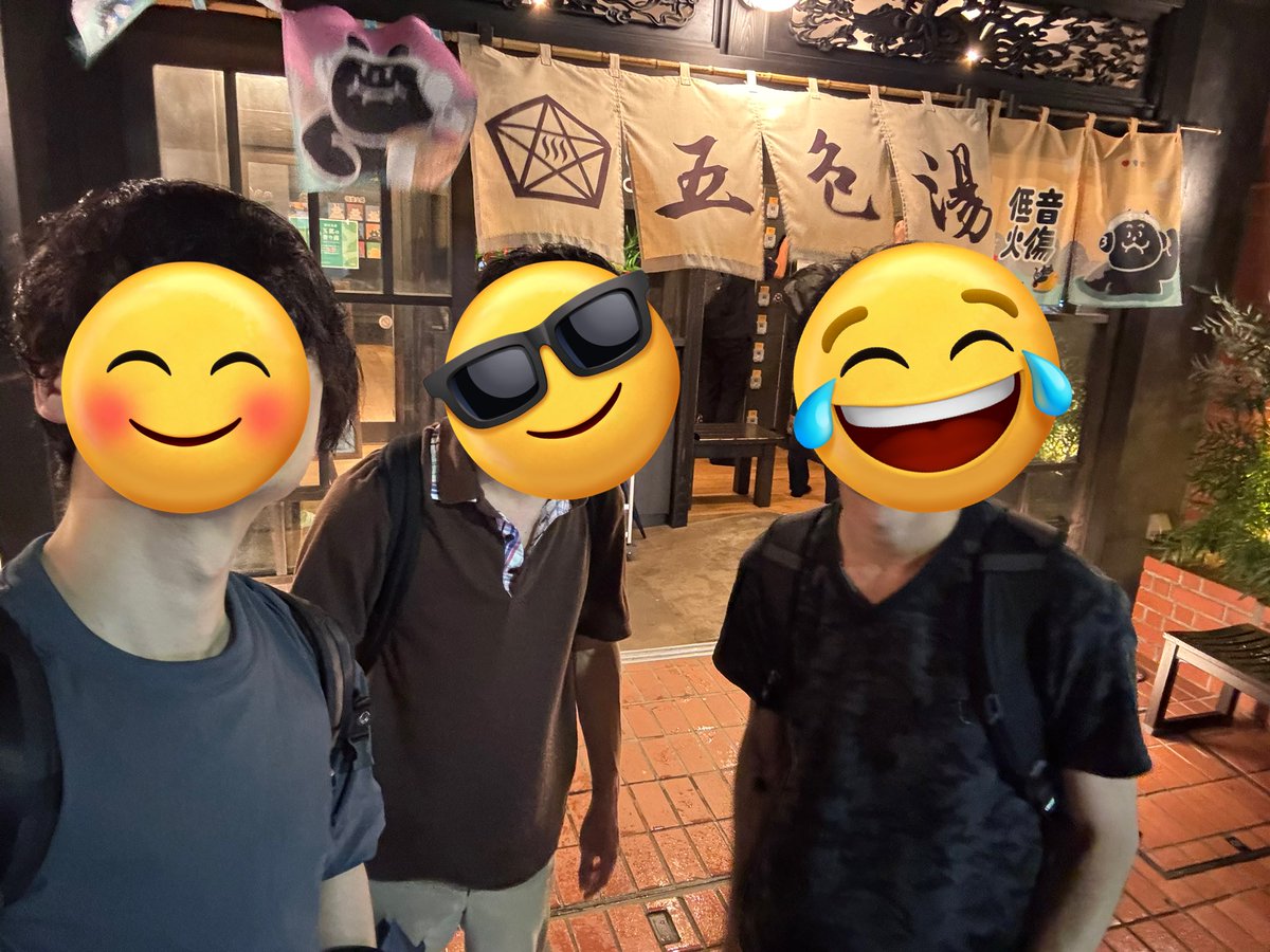 ttnt373150's tweet photo. 先日、椎名町の『#五色湯 』さんに伺いました！
 #低音火傷 のキャラクターが色んなところにいて可愛いし、文字通りカラフルなお湯の温泉があって
サウナ室は都内でもかなり上位のクオリティでは！？と思うほどあっっっつくて最高！！外気浴もめちゃくちゃ静かでttnt.... 
#サ活 #ttnt #サウナ https://t.co/laBScSL0I8
