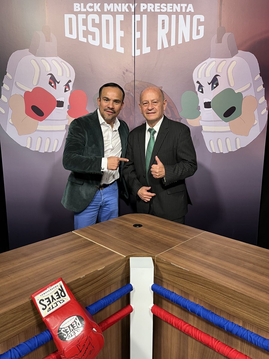 ecamarena1's tweet image. Analizamos el extraordinario triunfo de @usykaa ante Daniel Dubois, el regreso de @MannyPacquiao -¿mereció más que el empate?- y lo más importante del fin de semana boxístico. youtube.com/watch?v=mlnEBI…