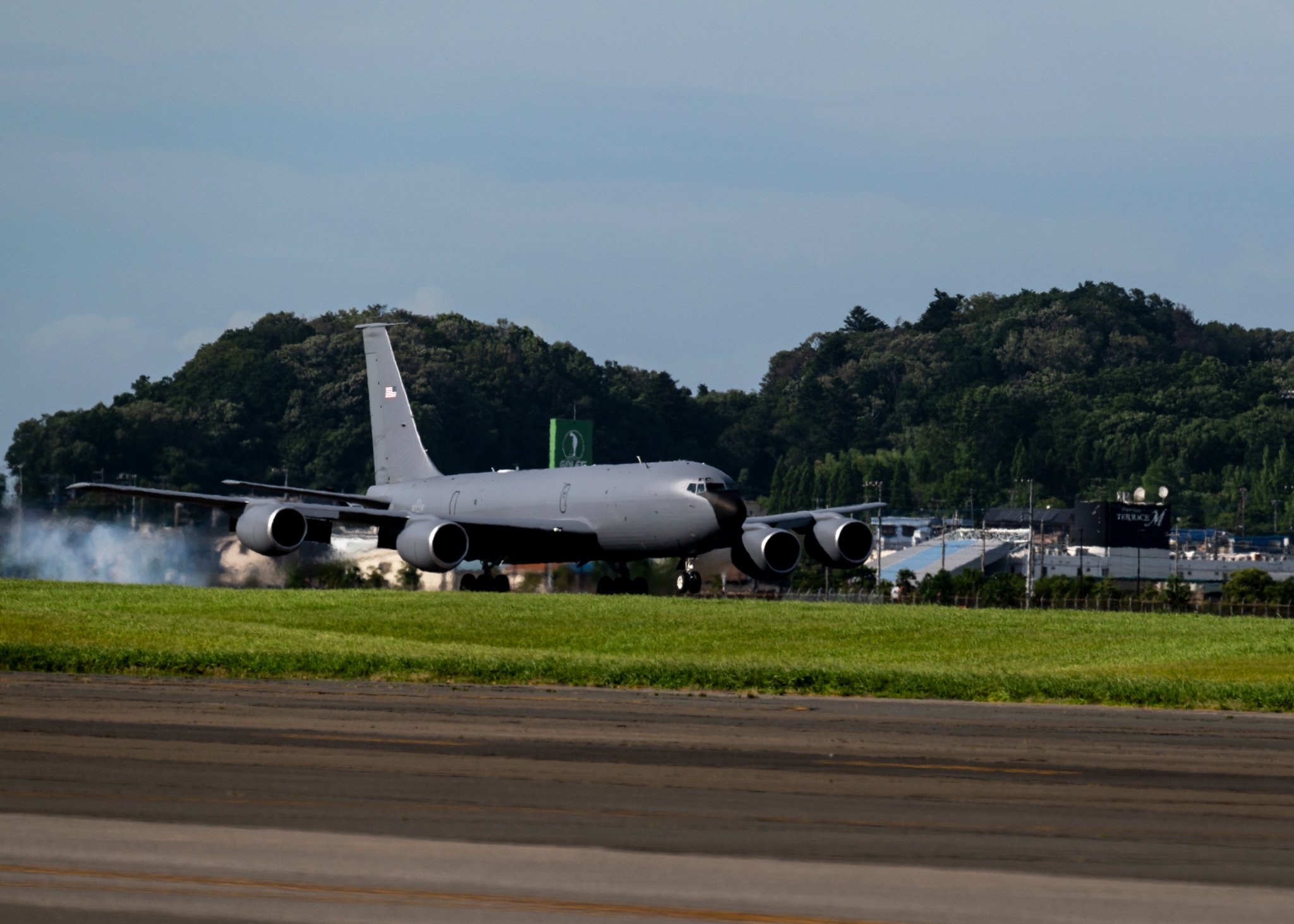 Yokota Air Base 横田基地 on X: 