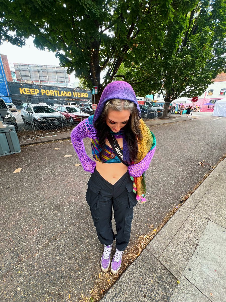 emi automatic tweet media