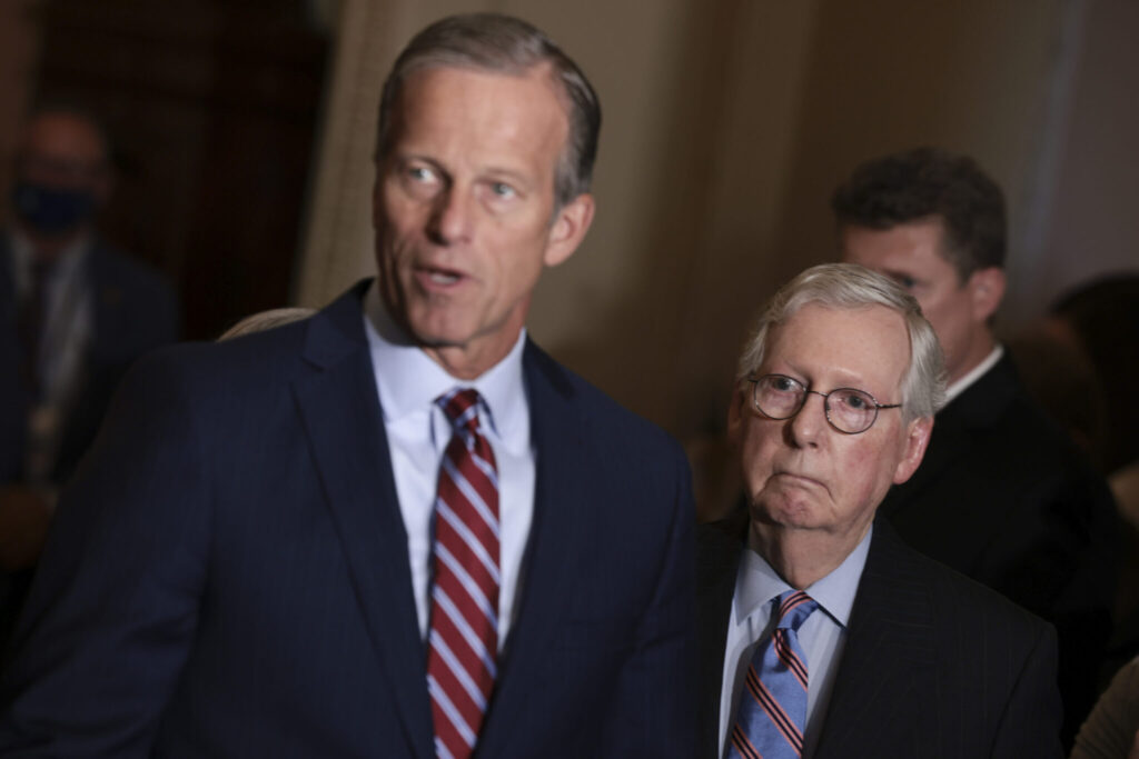 OcrazioCornPop's tweet image. 🚨 MAGA ALERT: Senate Majority Leader John Thune is considering scrapping the August recess to fast-track President Trump’s 12 judicial nominees.
THUNE: "We're thinking about it."
TRUMP: NO long weekends or August vacations until these judges are CONFIRMED.
WHAT WOULD YOU…