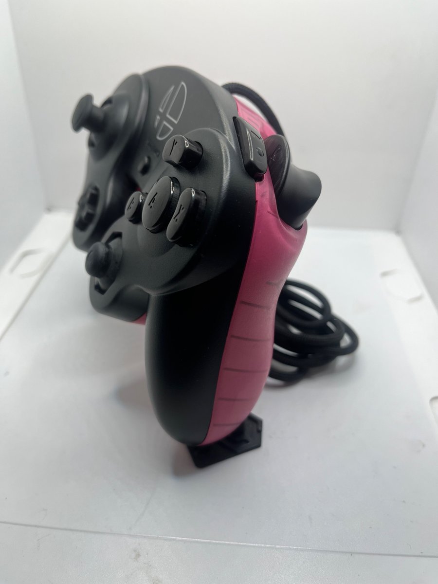 CfanCustoms's tweet image. Phob 2.0.5 for sale!! 🌸
$155 FREE SHIPPING FOR U.S CUSTOMERS!
~~~~~~~~~~~~~~~~~~~~~~~
-Phob 2.0.5,.29 firmware
-Tactile Z
-Lubed stickboxes 
-Lubed triggers
-Lightweight trigger springs  
-3 meter paracord
-Torx screws 
-Frosted 3rd party back
-OEM dyes buttons and cstick

DM to…