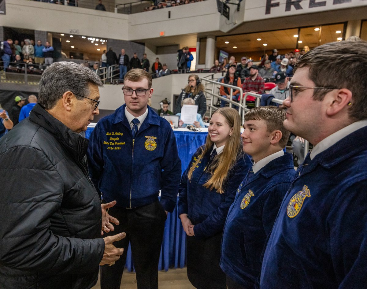 KYNFMS's tweet image. Inspiring the next crop of ag leaders.