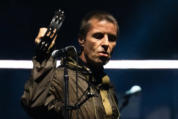 RollingStone's tweet image. Secret lovers marked safe at Oasis concerts ✅
rollingstone.com/music/music-ne…