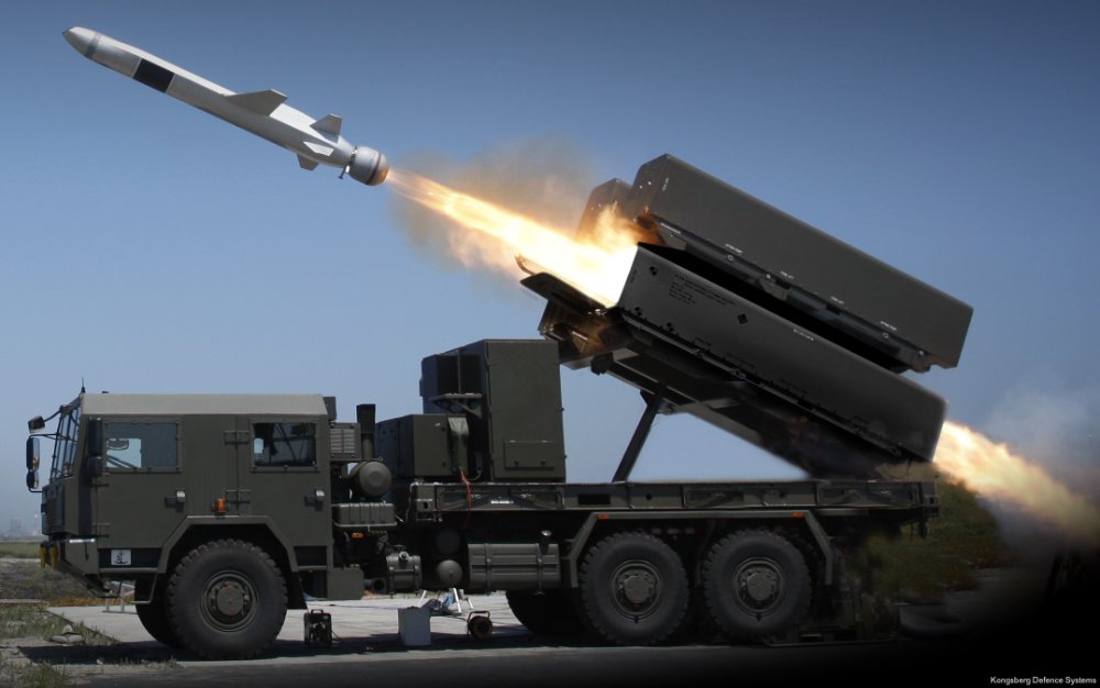 jurgen142785553's tweet image. 21.07.2025🇺🇸 @StateDept zatwierdził sprzedaż #FMS 🇧🇬Bułgarii systemu obrony wybrzeża z pociskami rakietowymi Naval Strike Missile #NSM za max kwotę 620 mln USD
Główny wykonawca🇳🇴 @kongsbergasa 
A tu (doskonały, bo🇵🇱) przykład wyrzutni NSM (na legendarnym nośniku #Jelcz 6*6)👇