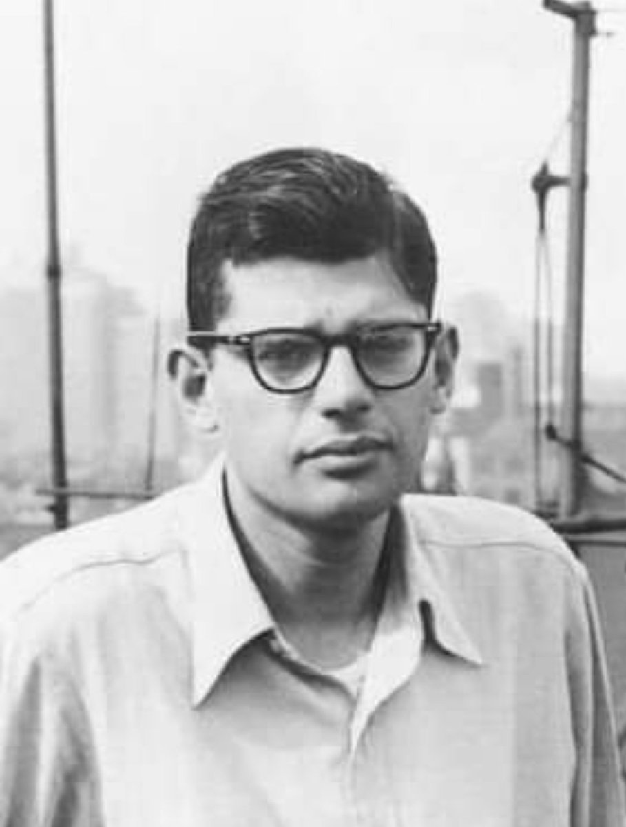 alanigolanski's tweet image. Allen Ginsberg entered Columbia in 1943 determined to become a labor lawyer, a dream that quickly evaporated when he met Lucien Carr, who emulated Arthur Rimbaud, and William Burroughs, a Vienna medical school drop-out living in the Village on his parents' allowance.