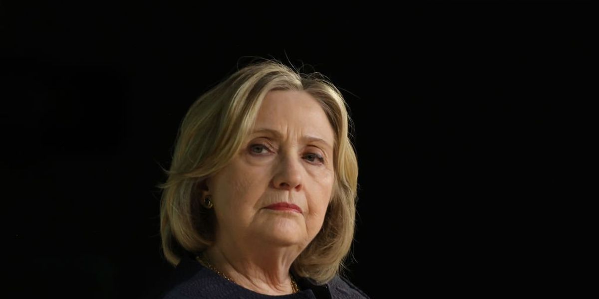 theblaze's tweet image. Declassified report: Obama’s FBI failed to search key evidence in Clinton email probe dlvr.it/TM2dj4