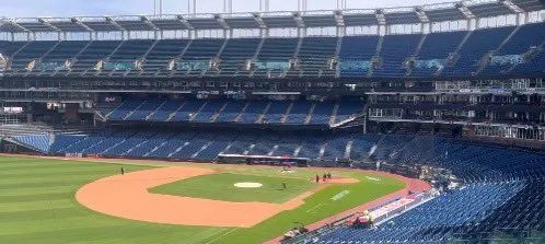 Who cares what the Cleveland baseball team is called the fact they still have green seats is minor league bull🤬! #GuardsBall