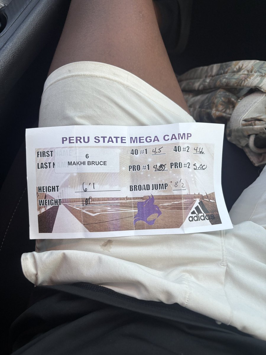 _makh11's tweet image. Big thanks to @CoachHalvorsen for having me out at peru state sunday! I recorded a 4.5 40 yard dash at 6’1 181 lbs.