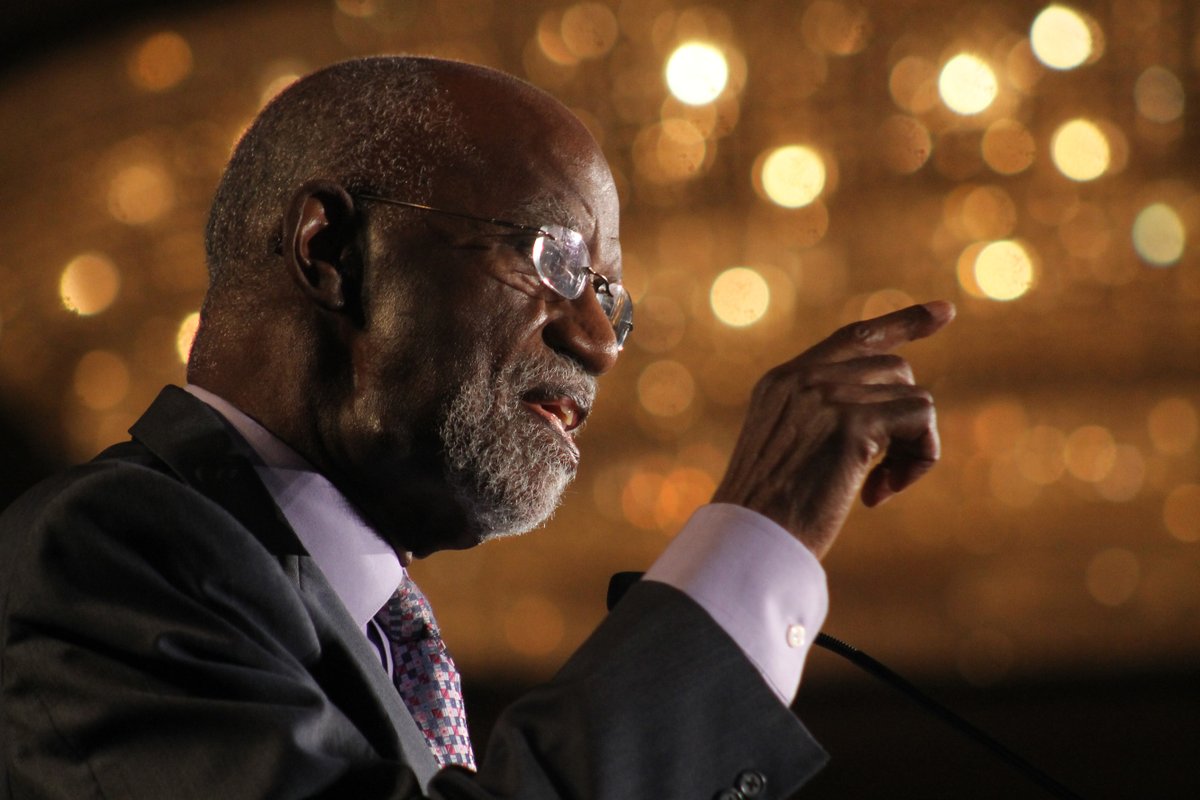 thecharpost's tweet image. James Ferguson II, a civil rights attorney whose legal victories included the use of busing to desegregate public schools, has died at age 82.
He launched NC's first multiracial law firm in 1967 with Julius Chambers and Adam Stein, father of @JoshStein_
thecharlottepost.com/news/2025/07/2…