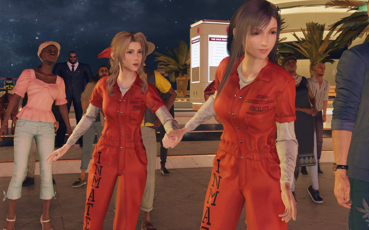 TIFAALEXANDROS's tweet image. Some snaps for my poster im working on @Dailyshuriken cissnei taking centre stage again for my story! #tifa
#cissnei
#aerith
Aka the CAT team see what I did there? @SquareEnix