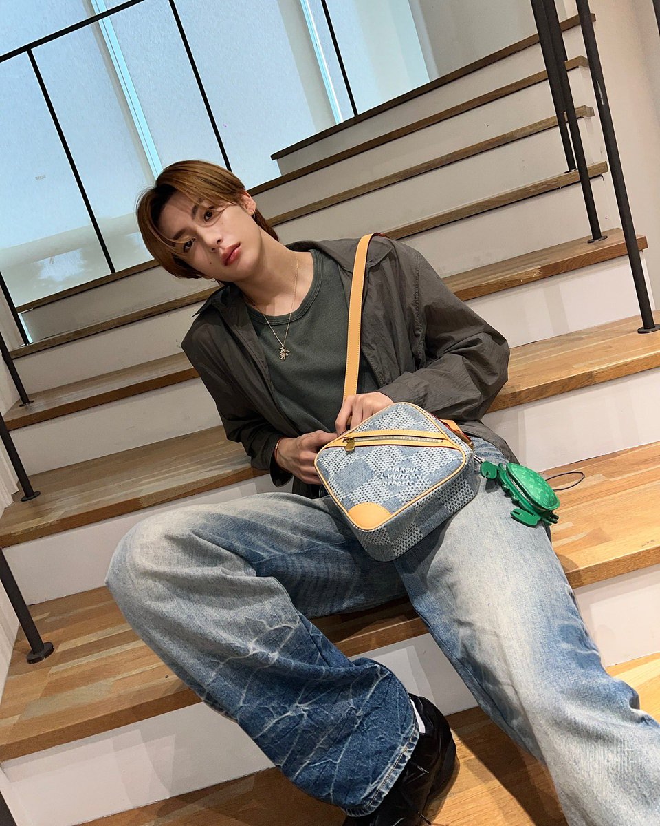 timeto_anton's tweet image. 240722 riize_official instagram
💠🦀
#라이즈 #RIIZE #앤톤 #ANTON