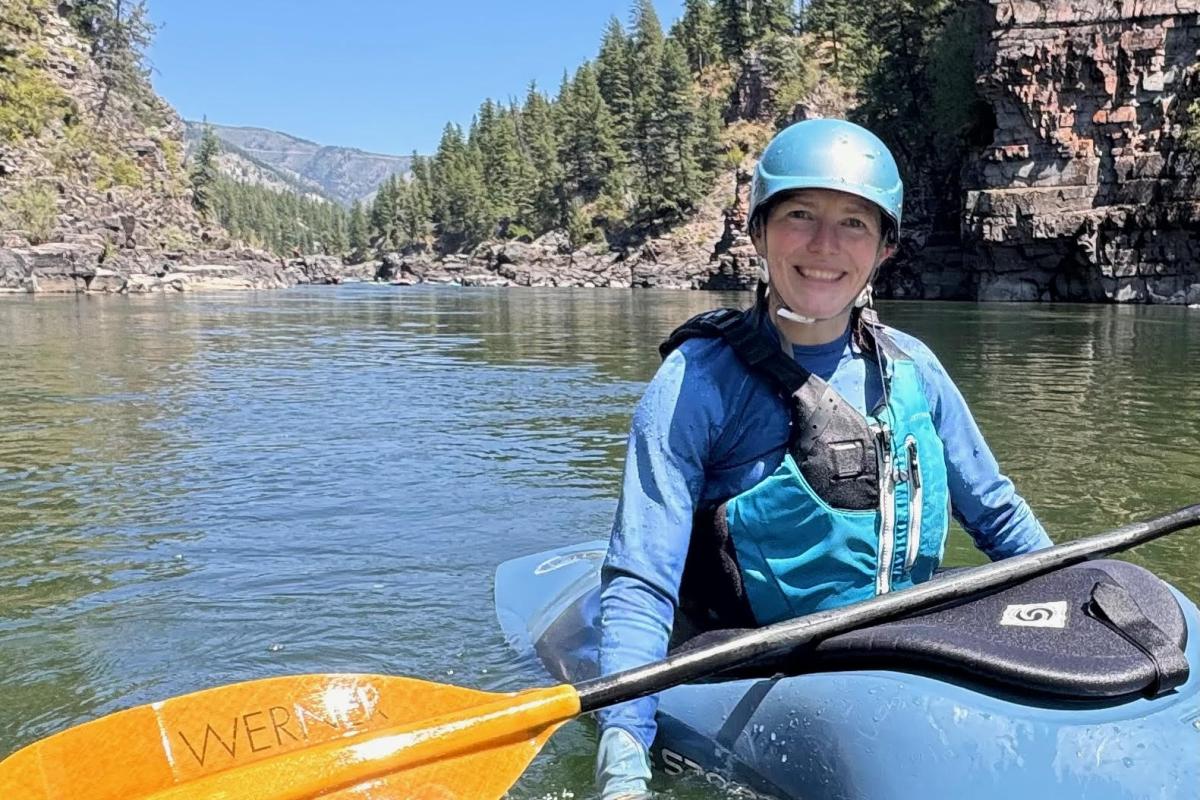 UNR College of Ag, Biotech & Natural Resources (@unrcabnr) on Twitter photo Laurel Genzoli, a postdoc in our #NaturalResources & #EnvironmentalScience Dept., was recently recognized w/ the Hynes Award for her influential <a href="/UNRresearch/">University of Nevada, Reno Research</a> on benthic algal blooms and water quality.
unr.edu/nevada-today/n…
#UNRCABNR | #FreshWaterScience | Laurel Genzoli, a postdoc in our #NaturalResources & #EnvironmentalScience Dept., was recently recognized w/ the Hynes Award for her influential <a href="/UNRresearch/">University of Nevada, Reno Research</a> on benthic algal blooms and water quality.
unr.edu/nevada-today/n…
#UNRCABNR | #FreshWaterScience |