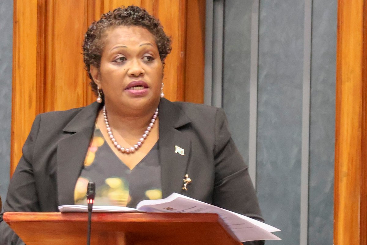 PasifikaNews's tweet image. Fiji’s $24.9m budget to overhaul fisheries sector🎣
"Fishers don’t need just words, they need cold storage that works, boats that are seaworthy, and ecosystems that are alive." - 🇫🇯 Fisheries Minister Alitia Bainivalu
🔗: pasifika.news/2025/07/fiji-p…