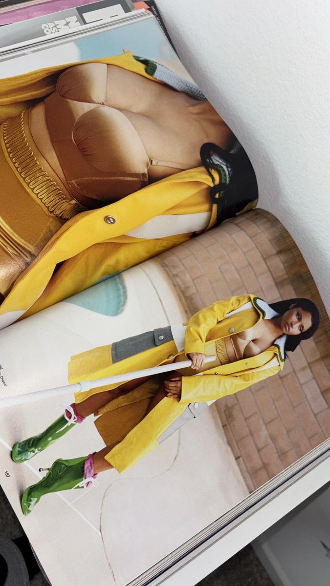 trendsettavicc's tweet image. Perioddd my #DAZED magazine came in today with an extra #FADER cover and im obsessed 😍