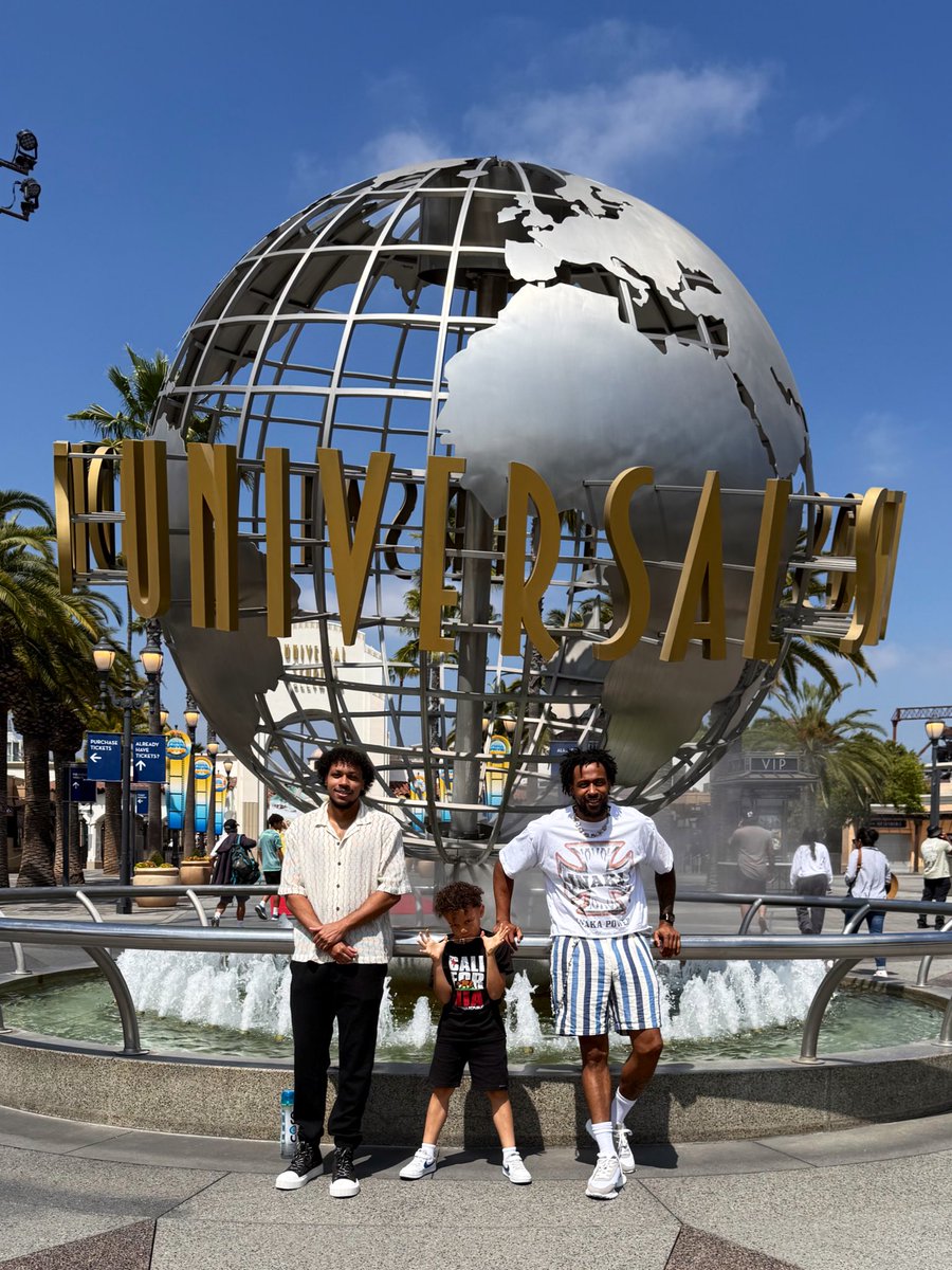 CJ_Johnson17th's tweet image. Monday with the Johnson boys 💪