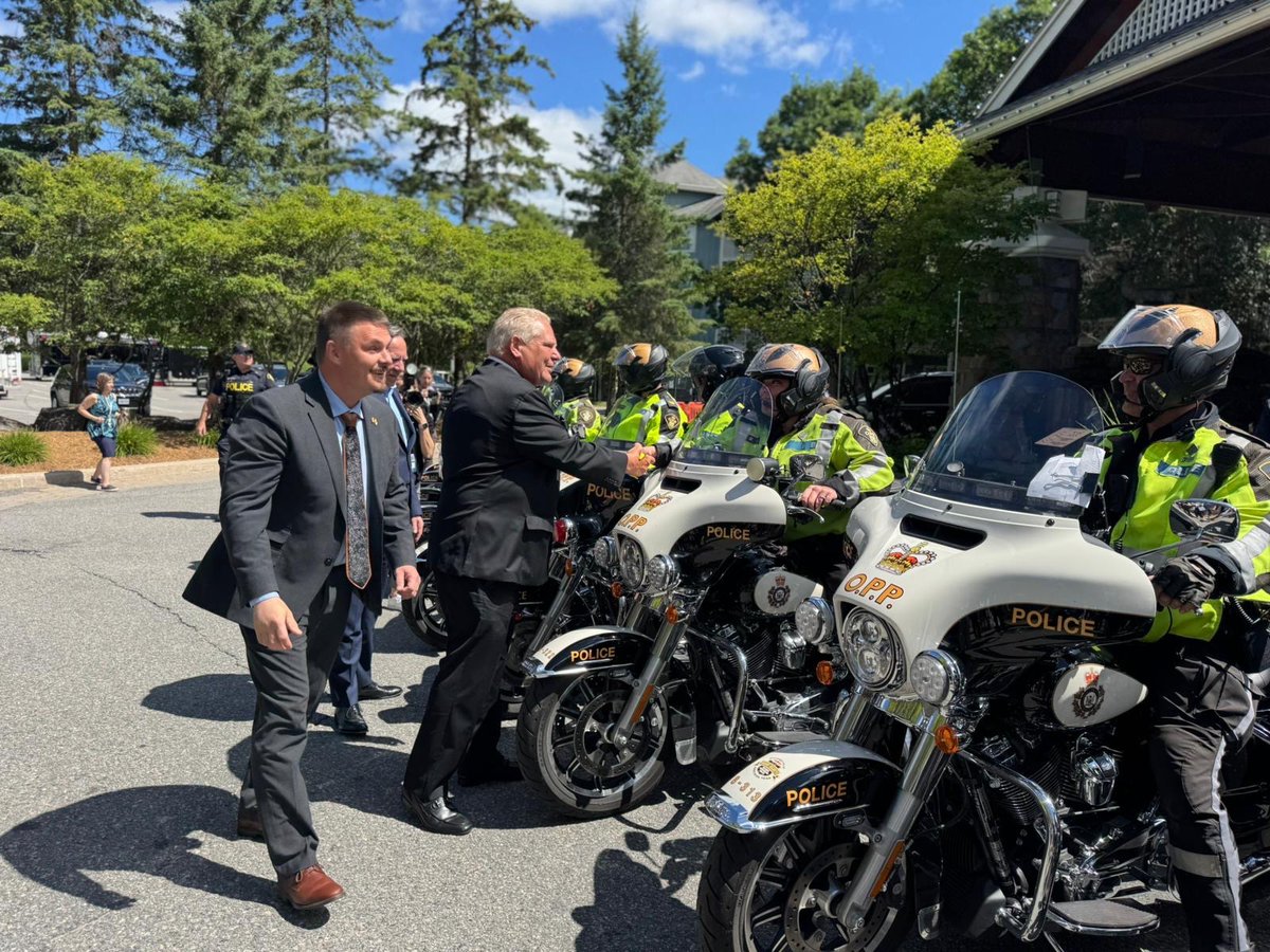 j_akeeagok's tweet image. We zoomed from the Greater Toronto Area to Deerhurst in record time thanks to the capable Ontario Provincial Police @OPP team’s efficient motorcade. What a memorable ride.