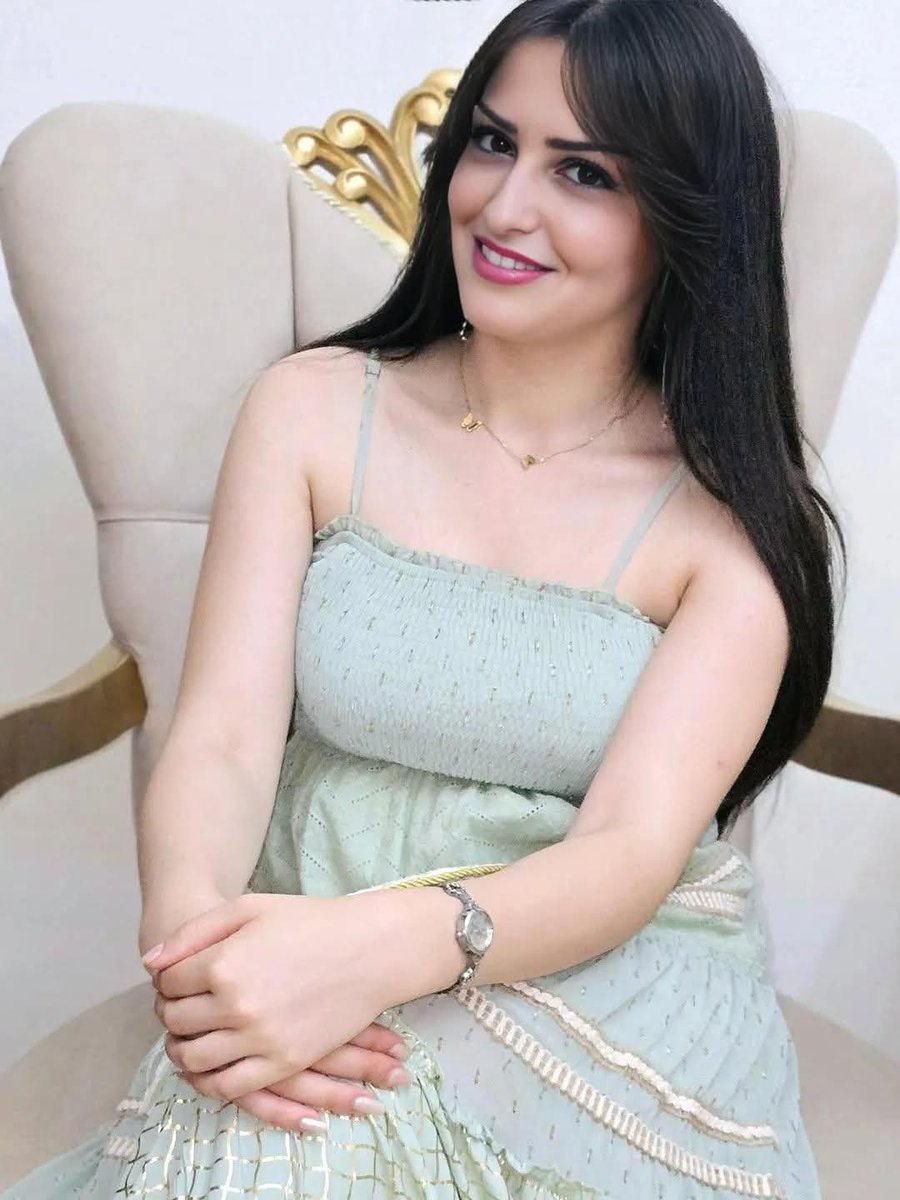نفسيتك شنو محتاجه حالياً ؟!! 🌹

١ - فلوس 💵 
٢ - سفر ✈️