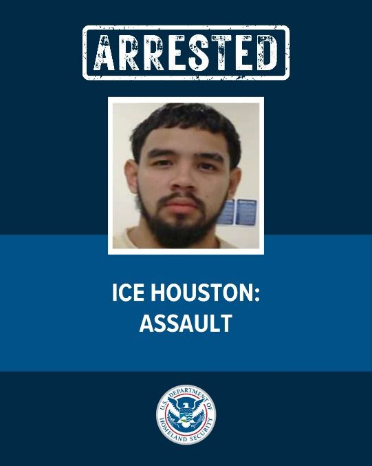 DHSgov's tweet image. Another violent scumbag taken off the streets of Texas by @ICEgov.
Meet Jhon Jervis Chavez-De La Rosa, a 21-year-old, citizen of Venezuela. Chavez’s criminal history includes a conviction for assault causing bodily injury in Houston, TX.