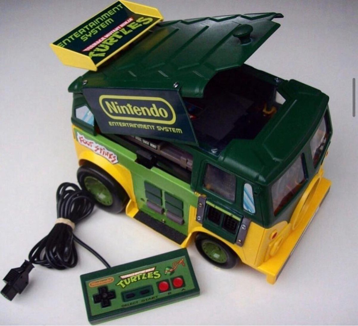 MeleeGames's tweet image. You've heard of the Nintoaster, but what about the Turtendo Van? (I tried)