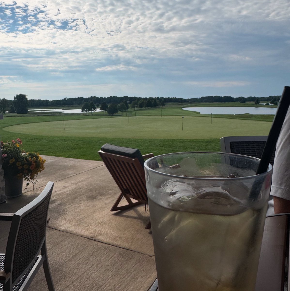 Hard day at the office ⛳️⛳️⛳️