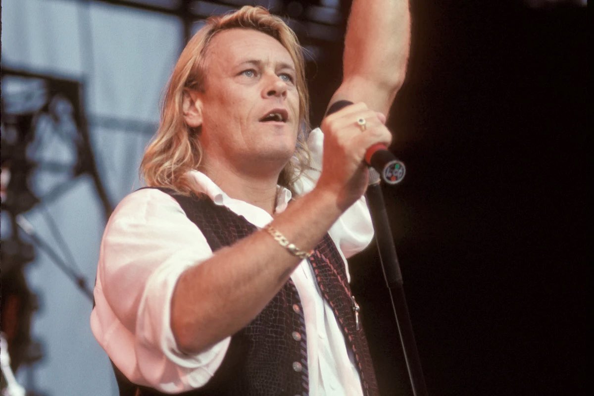 KTrain939913's tweet image. Today in Rock History
July 22, 1953
Brian Howe was born in Portsmouth. He was best known as the lead vocalist of the rock supergroup Bad Company. Howe joined Bad Company in 1986, replacing Paul Rodgers. Howe passed away on May 6, 2020, at the age of 66. He died of cardiac arrest…