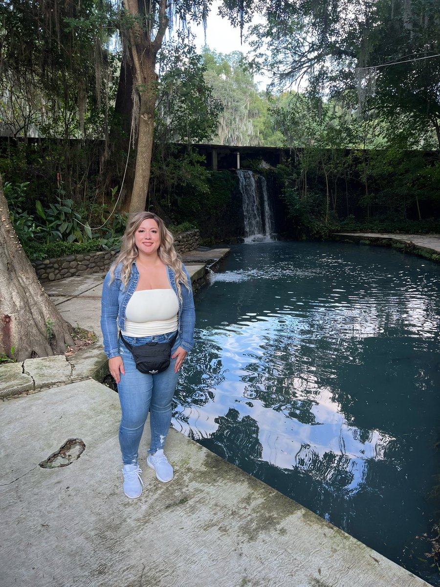 Visitando el pueblo mágico de Huasca en mi lindo estado adoptivo de Hidalgo. Primero fuimos al bosque de las truchas y de allí al centro del pueblo. Huasca es conocido por los pescados y los duendes. 

#huasca #hidalgo #mexico #travelgram #traveling #pueblomagico✨