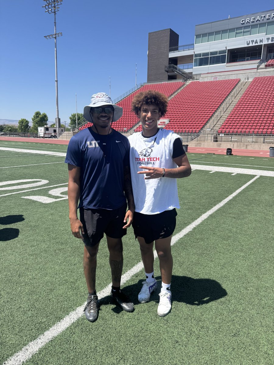 JLaddimore's tweet image. Thank you @UtahTech_Fball and @CJTurner__ for the amazing camp! Had a great time in Saint George! @Coachhf85 @CoachClarkJ @PrepRedzoneUT @PlayBookAthlete @sixstarfootball @CSAPrepStar