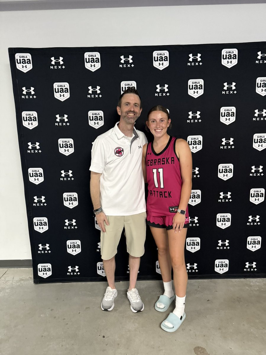 DBatten22's tweet image. The 6th woman off the bench—a senior who made her minutes count.
Attacked the paint, found the open teammate, hit the boards hard…
and took more charges than anyone on the roster.
Tough & Selfless.
Made some buckets when we needed it most.
Be you next year.. make it possible and…