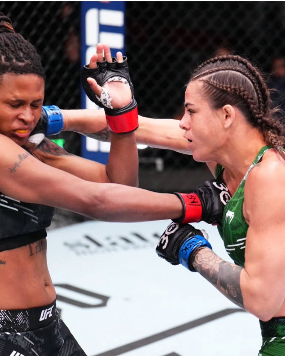 UFCEspanol's tweet image. Montserrat Rendon 🇲🇽 regresa el 13 de septiembre en Noche UFC! Buscará arruinar el debut de Alice Pereira en un choque de peso gallo! 👀
Los boletos salen a la venta este Viernes 25 de Julio ➡️ bit.ly/4eZBaeA
#NocheUFC | Sáb 13 de septiembre 🇲🇽