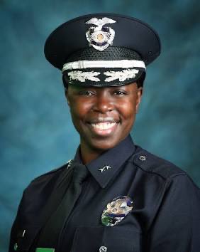DAnglinFox4's tweet image. JUST NOW- Finalist for Fort Worth Police Chief EMADA TINGIRIDES with Los Angeles Police Department has WITHDRAWN from the running— remaining finalists are:
•Chief Robert A. Alldredge, Jr.
•Chief Eddie Garcia
•Chief Vernon Hale