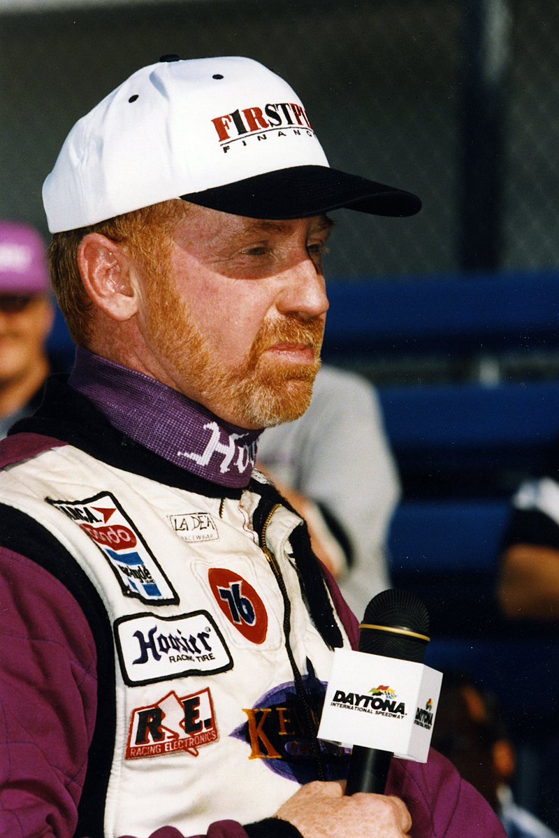 NASCARClassics's tweet image. Bobby Gerhart was born on this date in 1958.
He made 52 NASCAR national series starts between 1983 and 2019.
His first race was won by Bobby Allison and his final start was won by Austin Hill.
Gerhart has 341 @ARCA_Racing starts, while capturing eight wins at @DAYTONA.