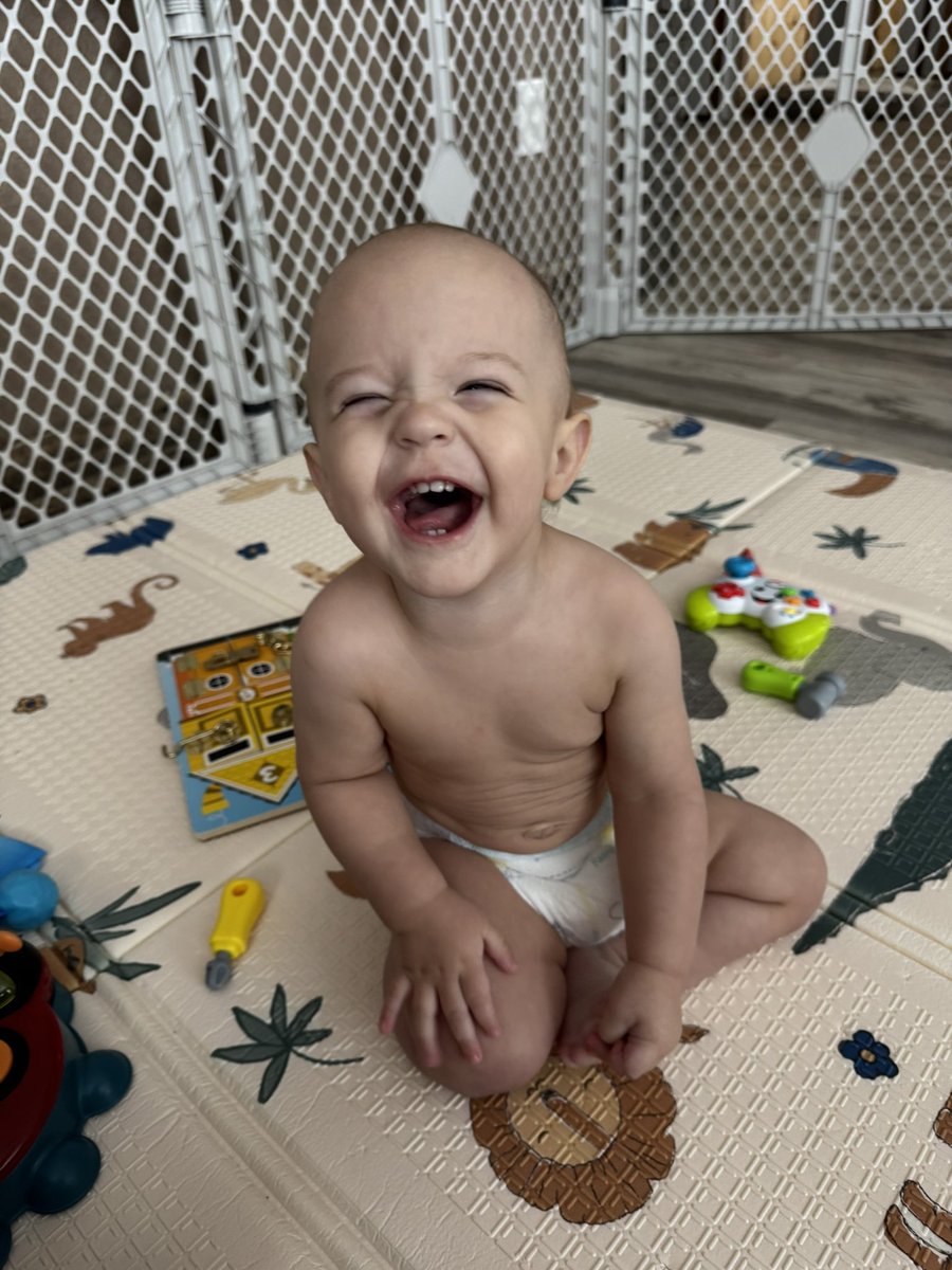 The sweetest, smiley boy!💙