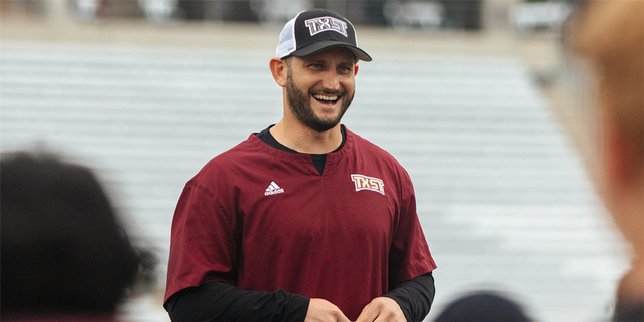 HankSouth247's tweet image. #Texas State's G.J. Kinne says Longhorns are in good hands with new kicker Mason Shipley
247sports.com/college/texas/… #HookEm