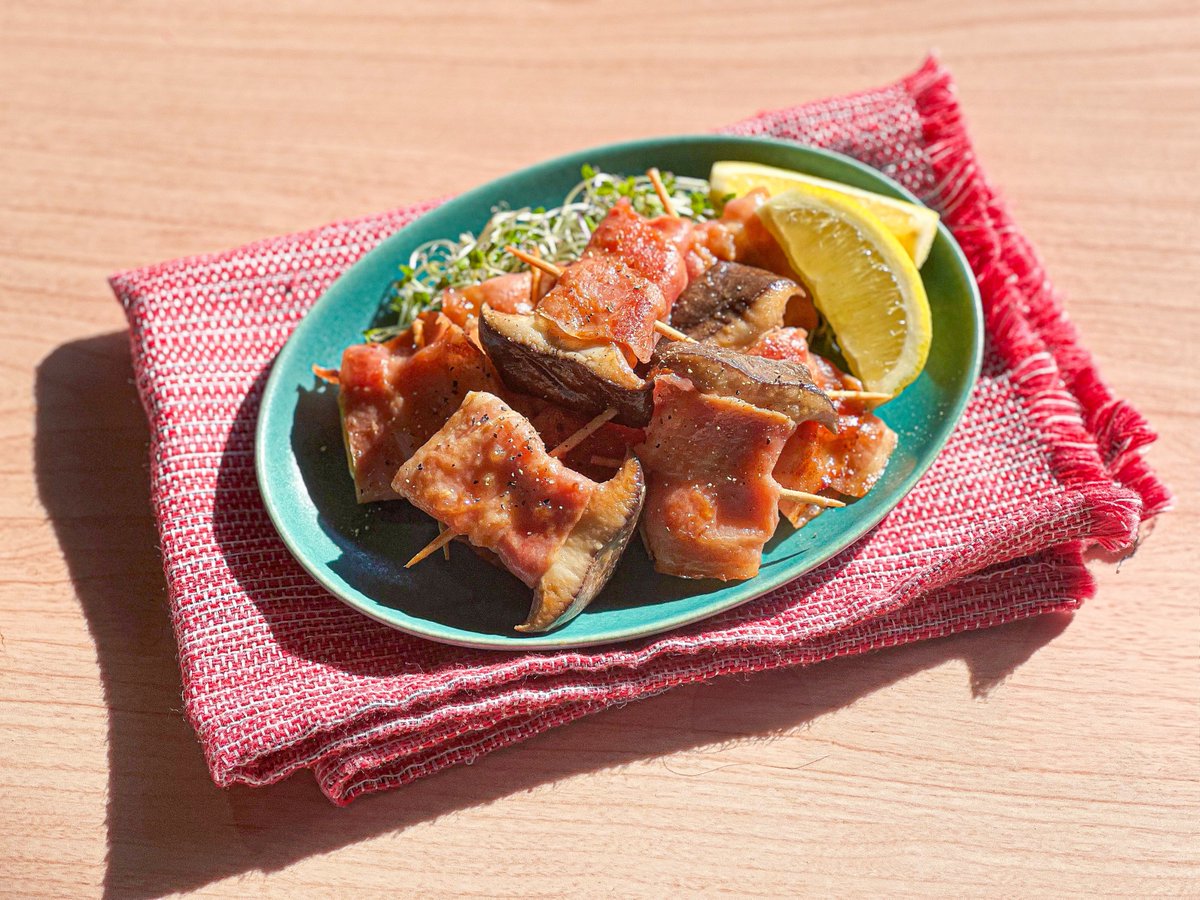 【KINKATSU TREND ONE】#ワンモ
隔週で管理栄養士が考案した誰でも簡単に作れる
「きのこ料理」のレシピをご紹介しています！

今朝は、『エリンギのベーコン巻き』！
レシピは、HP↓から！
tfm.co.jp/one/kinkatsu/

また、メッセージも募集中🤩
pic.x.com/tzAVvEiglVhttp…