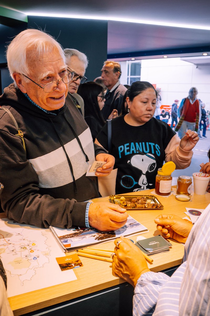 neuquentur's tweet image. 🐎✨ Así vivimos la Expo Rural 2025
Durante estos días, turismo dijo presente en Buenos Aires con todo su potencial: destinos de nieve, gastronomía regional, vinos patagónicos, naturaleza y cultura… ¡Todo esto es Neuquén!
💥Desde el stand, miles de personas conocieron de cerca…
