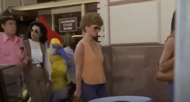 FilmsQuirky's tweet photo. July 22 : Character at bank or ATM
#Bales2025FilmChallenge #FilmX 📽️🎬
#StirCrazy  (1980)
Skip Donahue and Harry Monroe's woodpecker costumes are 'borrowed' by bank robbers to rob the Glenboro State Bank.
#GeneWilder #RichardPryor
[2/2] https://t.co/GEpaT3IZph