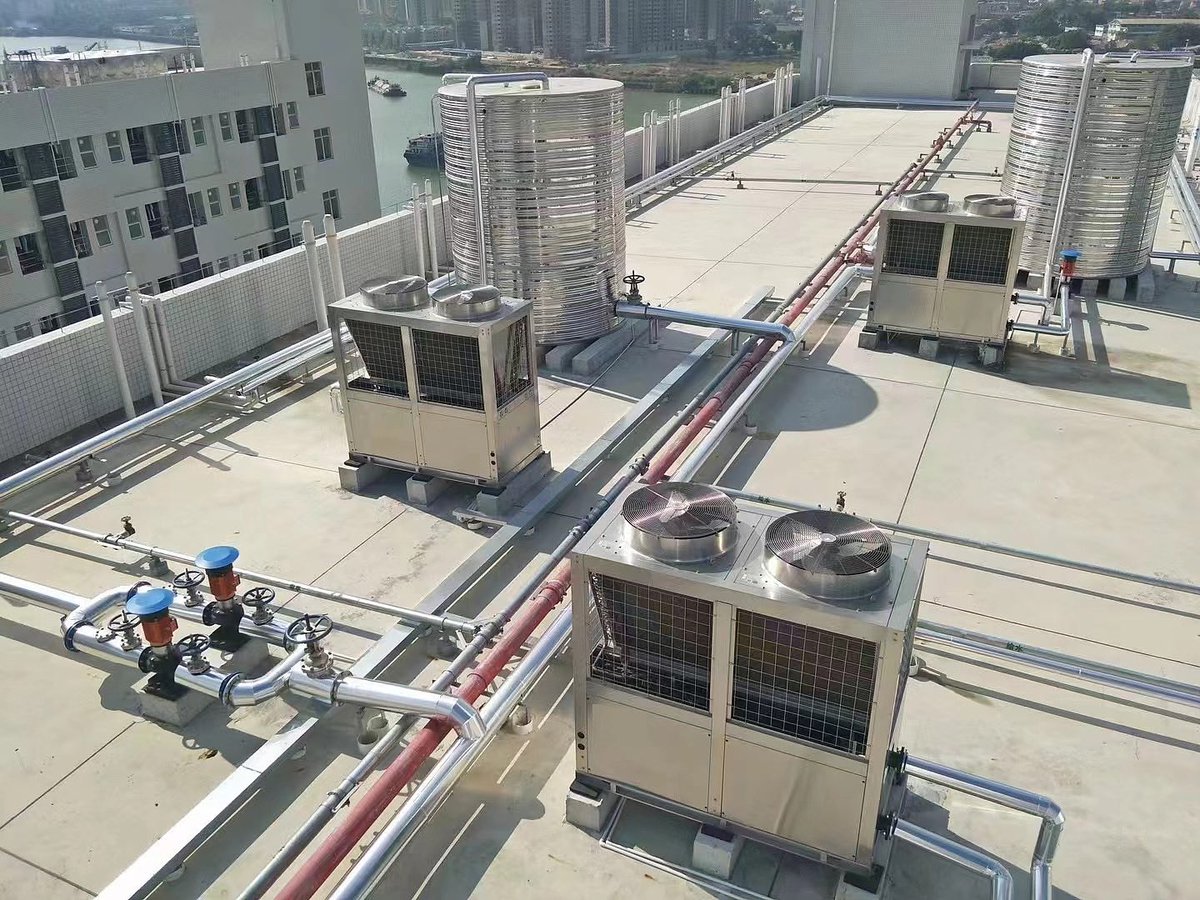 HeatPumpChen's tweet image. 3 units of 90kw stainless steel shell heat pumps.
Now more and more customers choose stainless steel shell heat pumps because of their high quality and improve their company‘s competitiveness.